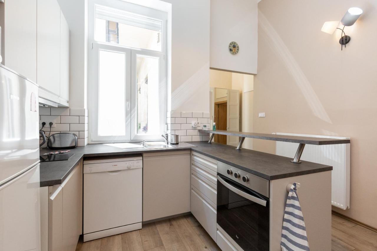 D78 Dohany Apartment Budapest Eksteriør billede